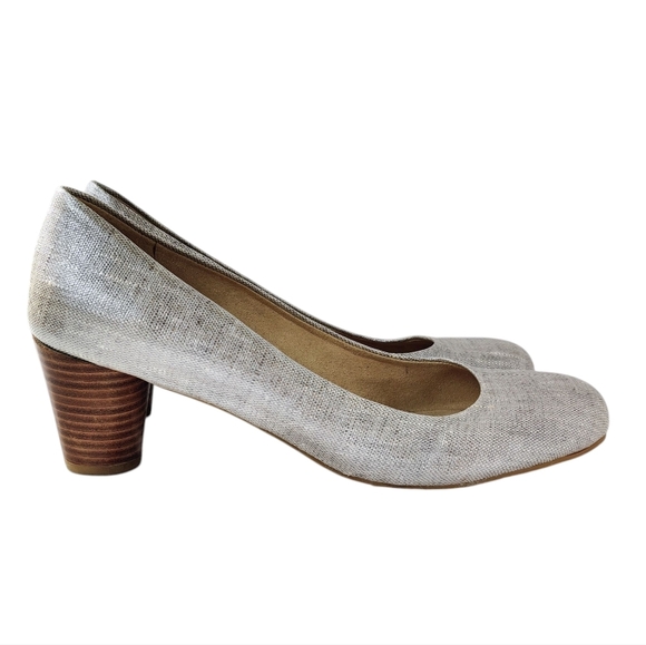 STUART WEITZMAN Coated Linen Pumps 10M Round Stacked Wooden Heel 2.5" Women's - Picture 2 of 14